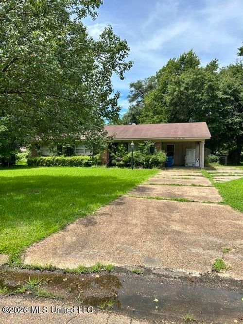 1559 Azalea Street, Clarksdale, MS, 38614 | Card Image