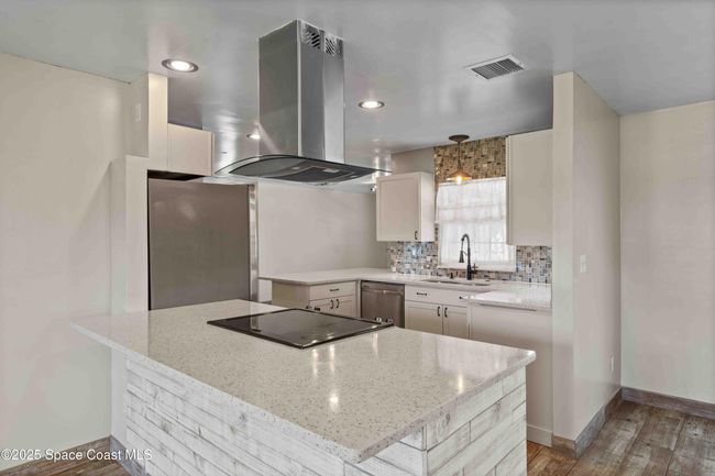 1641 Paragon Rd Se, House other with 3 bedrooms, 2 bathrooms and null parking in PALM BAY FL | Image 6