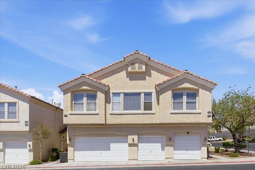 2592 Lazy Saddle Dr, Henderson, NV, 89002-9361 | Card Image