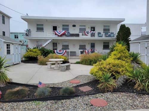 16-435 E 17th Ave, North Wildwood, NJ, 08260-5574 | Card Image