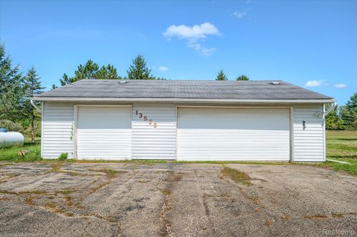 13566 Kaufman Rd, Mussey, MI, 48014-1502 | Card Image