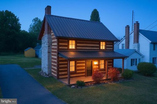 36 Runnymeade Rd, BUNKER HILL, WV, 25413-3559 | Card Image