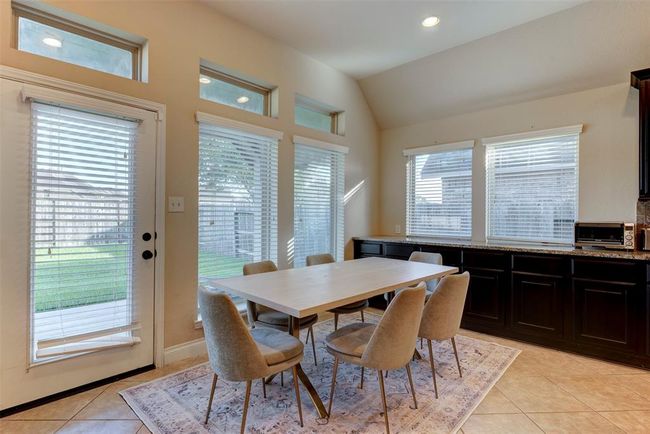 2407 Lost Bridge Ln, House other with 4 bedrooms, 2 bathrooms and 2 parking in Pearland TX | Image 16