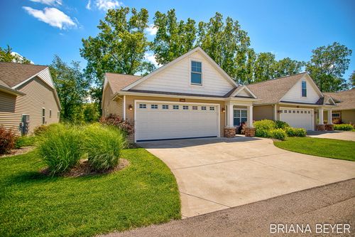 11494 S Lake Drive, Holland Charter Township, MI, 49424 | Card Image
