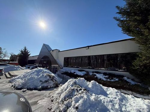160 Oak Dr, Syosset, NY, 11791-4621 | Card Image