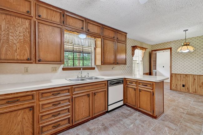 637 Snap Rd, House other with 2 bedrooms, 2 bathrooms and null parking in Sherman TX | Image 7