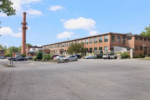 unit-206-1117 Douglas Ave, North Providence, RI, 02904-5374 | Card Image
