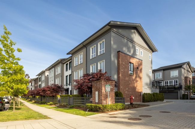 12 - 15938 27 Avenue, Townhouse with 3 bedrooms, 2 bathrooms and null parking in Surrey BC | Image 1