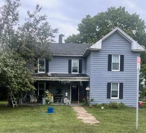 305 Meadow St, Vinton, VA, 24179-2118 | Card Image