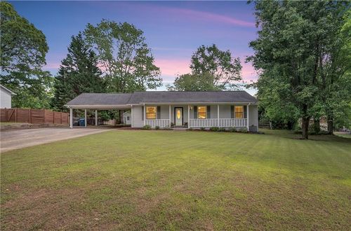804 Whitehall Dr, lawrenceville, GA, 30043-3735 | Card Image