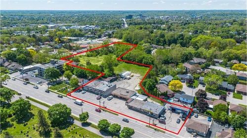 160-170 Charing Cross St, Brantford, ON, N3R2J4 | Card Image