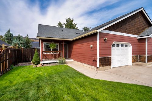 187 Sw Ivy Ct, Prineville, OR, 97754-1410 | Card Image