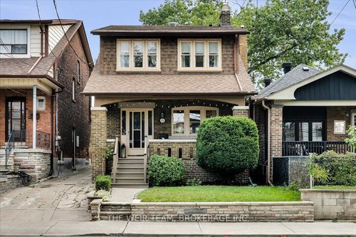 25 Oak Park Ave, Toronto, ON, M4C4L8 | Card Image