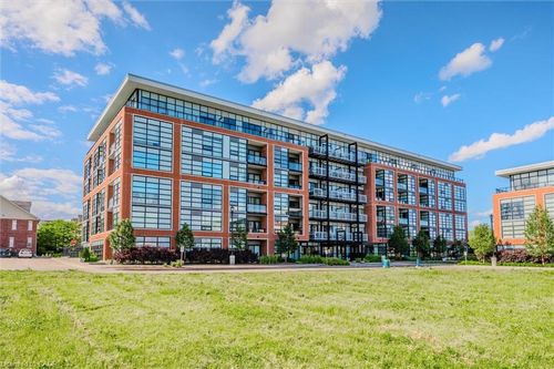 207-15 Prince Albert Blvd, Kitchener, ON, N2H0C2 | Card Image