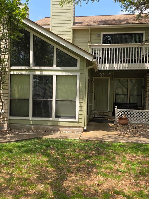 40 Cypress Pt, Wimberley, TX, 78676-9415 | Card Image