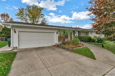 Gentle slope to front door for accessibility. | Image 3