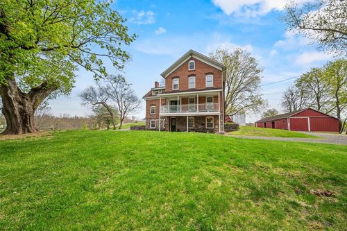 353 Berea Rd, Walden, NY, 12586-2923 | Card Image