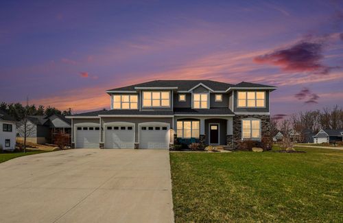 2803 Pinehill Dr, Holland, MI, 49424-1322 | Card Image