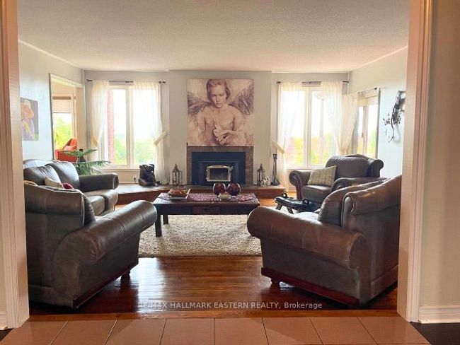 1300 David Fife Line, House other with 5 bedrooms, 3 bathrooms and 5 parking in Keene ON | Image 4