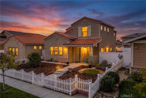 4069 Aurora Way, Piru, CA, 93040-8061 | Card Image