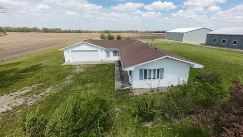 33879 E 800 North Rd, Chatsworth, IL, 60921 | Card Image