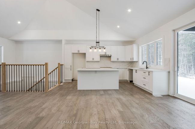 2244 Champlain Rd, House other with 3 bedrooms, 2 bathrooms and 6 parking in Tiny ON | Image 14