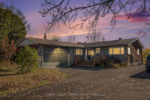 1218 Upton Rd, Manotick, ON, K4M1B3 | Card Image