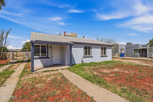 521 Ben Swain Dr, El Paso, TX, 79915-4146 | Card Image