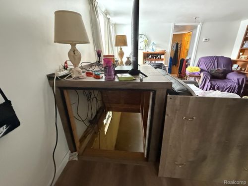 3034 E Valley Rd, Adrian, MI, 49221-9349 | Card Image