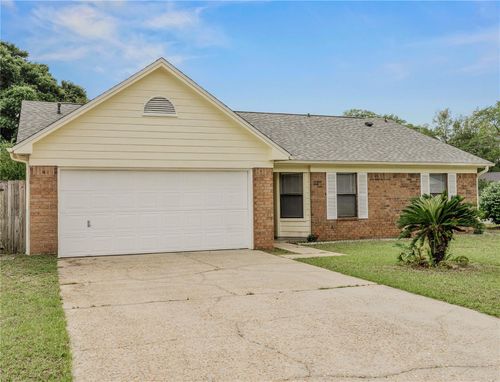 4785 Tami Ln, Pensacola, FL, 32526-2036 | Card Image