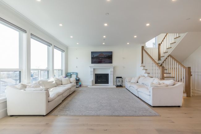 33990 Parr Ave, House other with 6 bedrooms, 4 bathrooms and null parking in Mission BC | Image 13