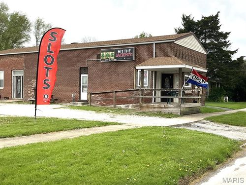 207 W Central Ave, Benld, IL, 62009-1518 | Card Image