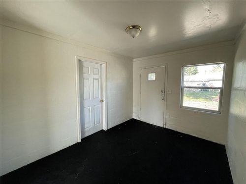 apt-2-131 B St, LAKE WALES, FL, 33853-3605 | Card Image
