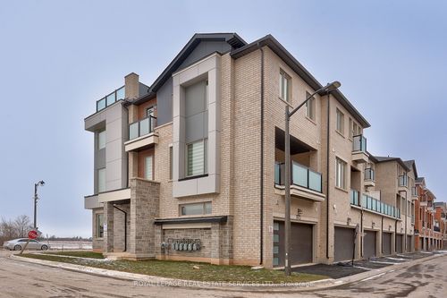 1172 Wheat Boom Dr, Oakville, ON, L6H7W4 | Card Image