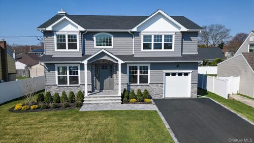 1772 Rose St, Merrick, NY, 11566-2510 | Card Image