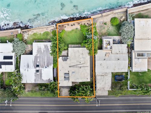 68-687 Farrington Hwy, Waialua, HI, 96791-9355 | Card Image