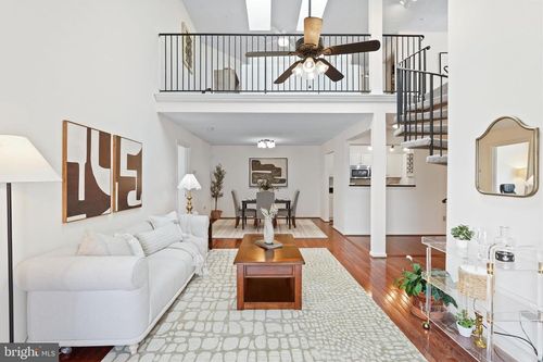 apt-13-12901 Churchill Ridge Cir, GERMANTOWN, MD, 20874-3890 | Card Image