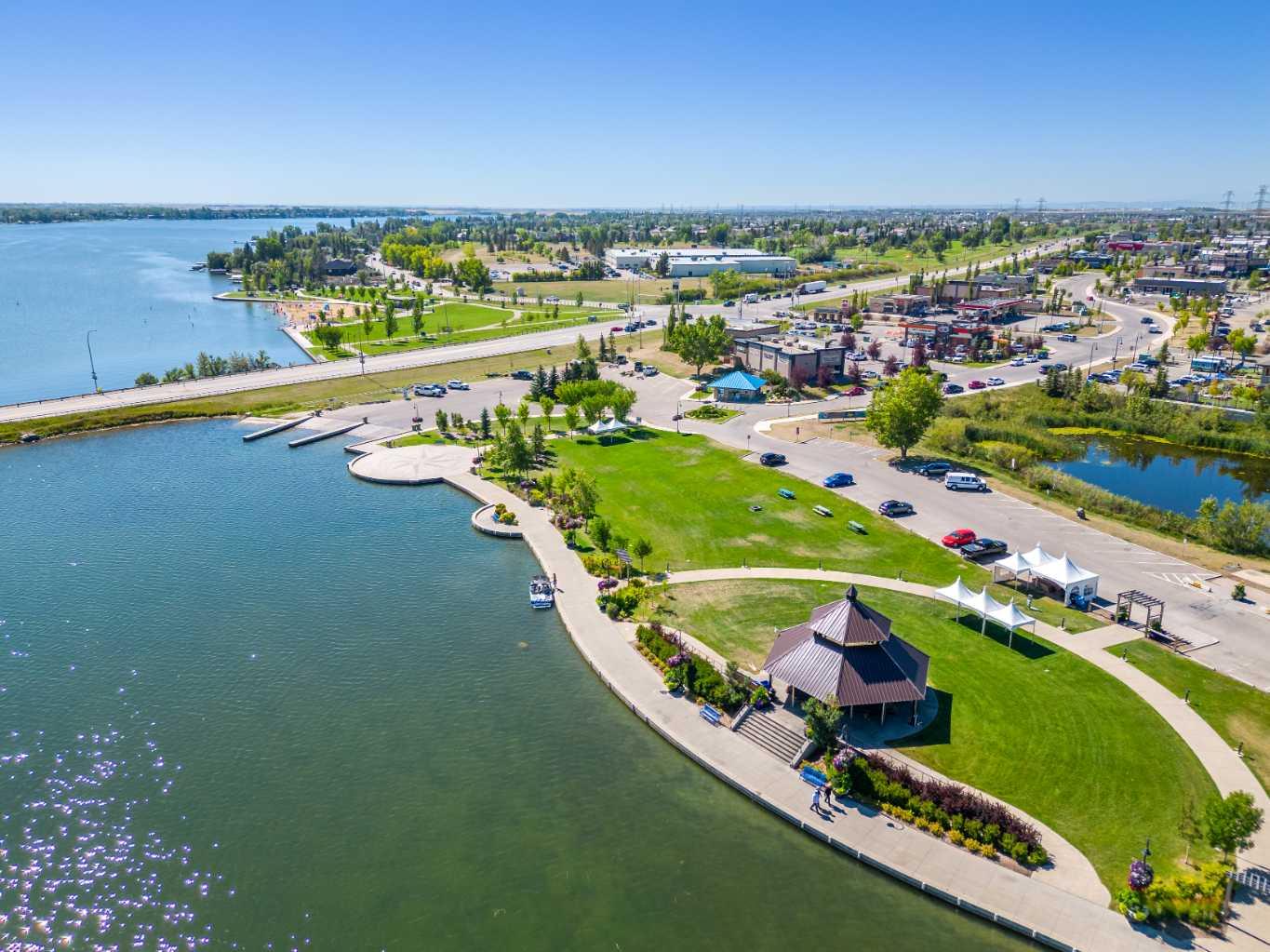 Residential in Chestermere 5
