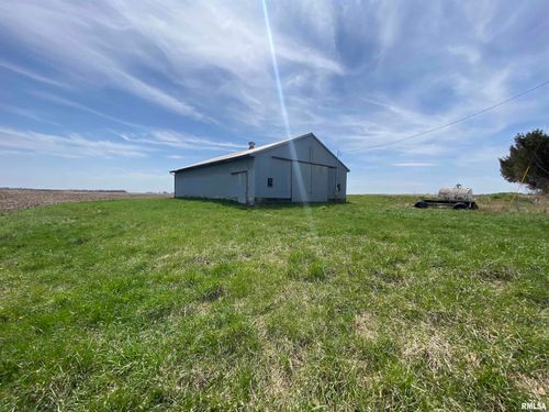 000 E Gilchrist Rd, Farmington, IL, 61531 | Card Image