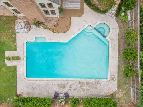 15110 Benfer Rd, Houston, TX, 77069-2016 | Card Image