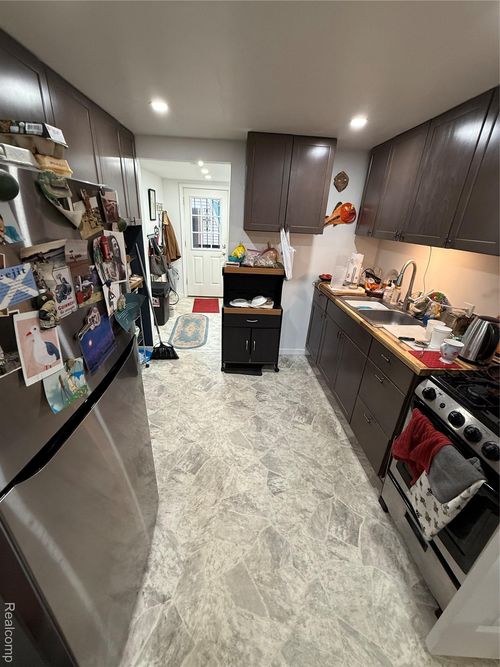 6914 Weber Dr, Port Sanilac, MI, 48469-9700 | Card Image