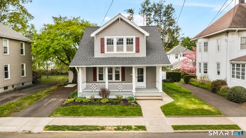 36 Quentin St, Hamden, CT, 06517-2323 | Card Image
