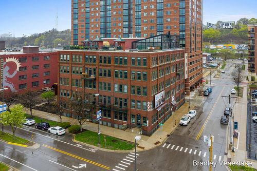 411-600 Monroe Ave Nw, Grand Rapids, MI, 49503-1473 | Card Image