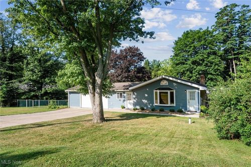 3004 Sauer Dr, Coventry Township, OH, 44319-1761 | Card Image