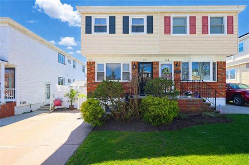 138 Buffalo St, Staten Island, NY, 10306-3815 | Card Image