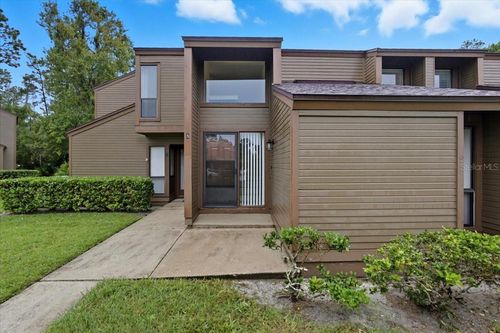 8-8 Hembury Ln, PALM COAST, FL, 32137-7359 | Card Image