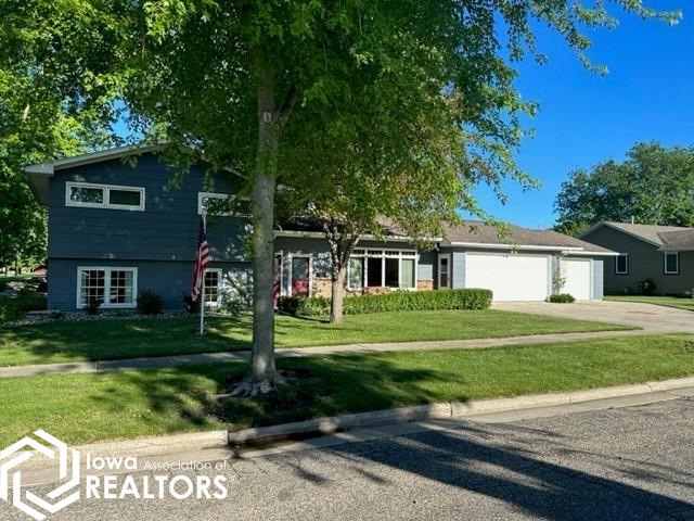 Harriet St, Algona, IA 50511