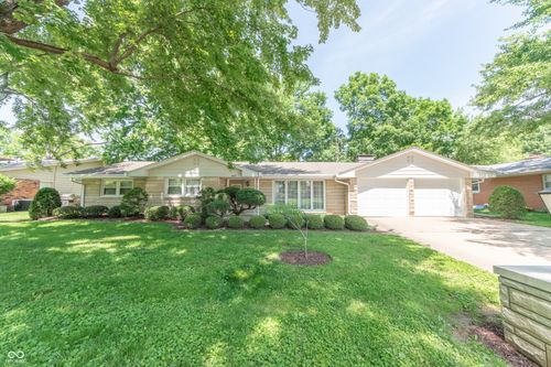 4052 Roselawn Ave, Columbus, IN, 47203-1151 | Card Image
