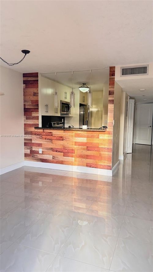 apt-104-15610 Sw 80th St, Miami, FL, 33193-2655 | Card Image