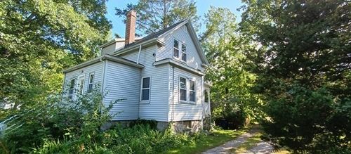 rear-370 Grove St, Boston, MA, 02132-6028 | Card Image